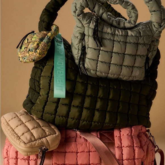 ♥️💖 SOUR CHERRY FP Movement Quilted Carryall NO LONGER AVAILABLE Dark Red NWT - Picture 14 of 14